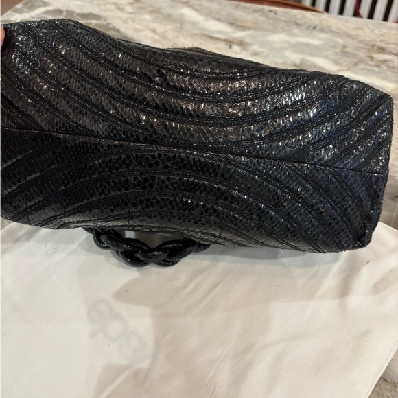 Extremely rare limited edition Bottega Snakeskin kisslock bag - Picture 8 of 11